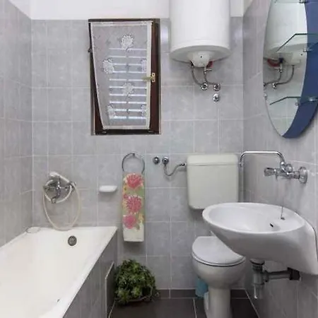 In Istrien 8354 Apartman Valbandon